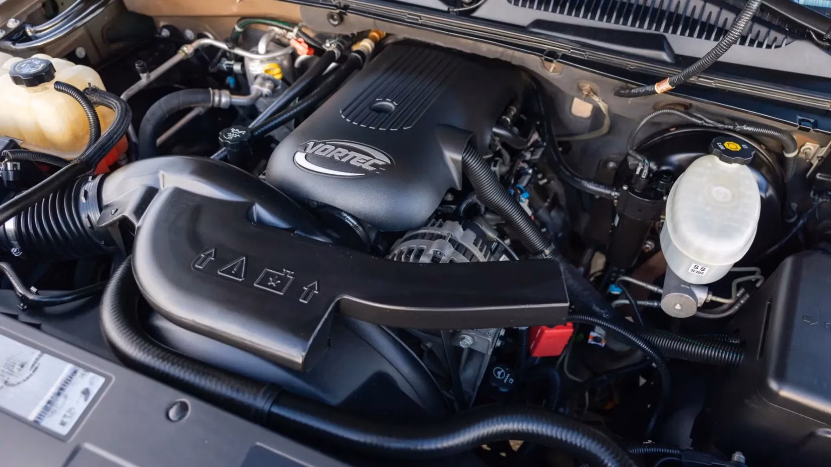 the-cheapest-high-mileage-4x4-suv-you-can-buy-in-2026-image-2