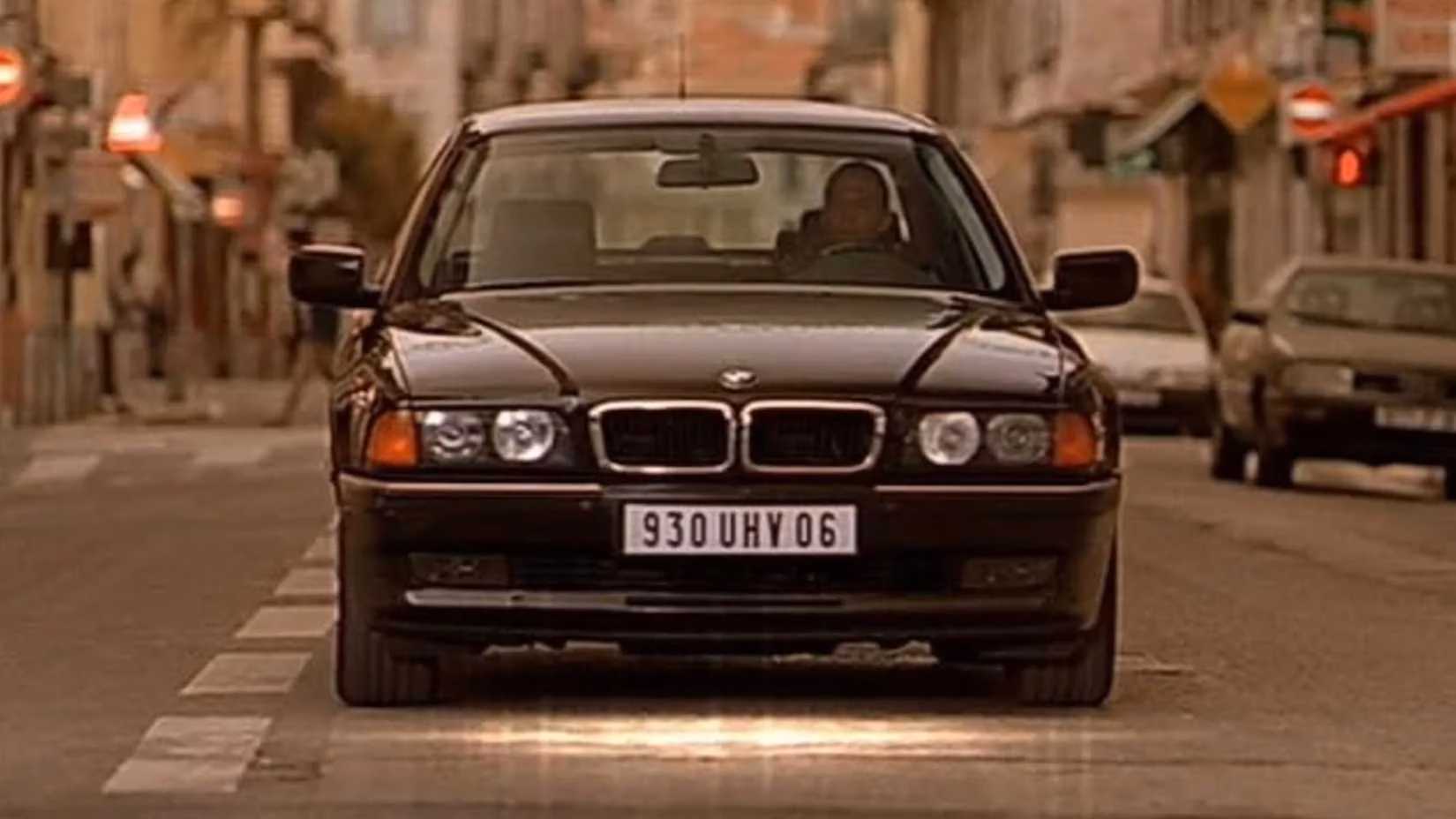 when-executive-sedans-learned-to-fight-the-transporter-s-german-icons-image-1
