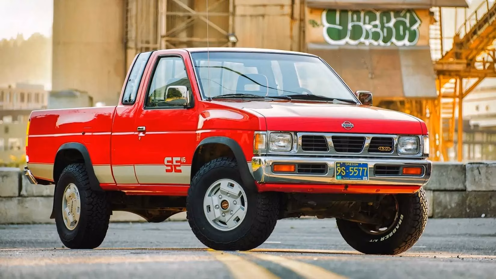 10-legendary-1990s-pickup-trucks-that-still-dominate-roads-today-image-5
