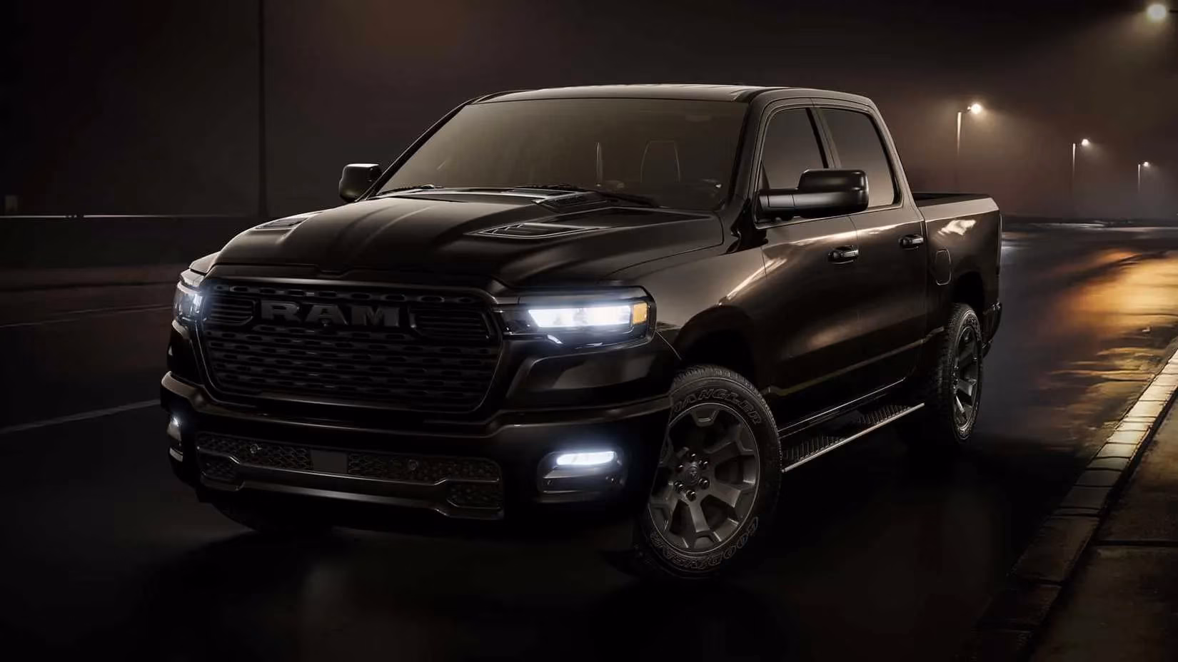 10-trucks-hauling-over-10000-pounds-without-sweating-reliability-image-0