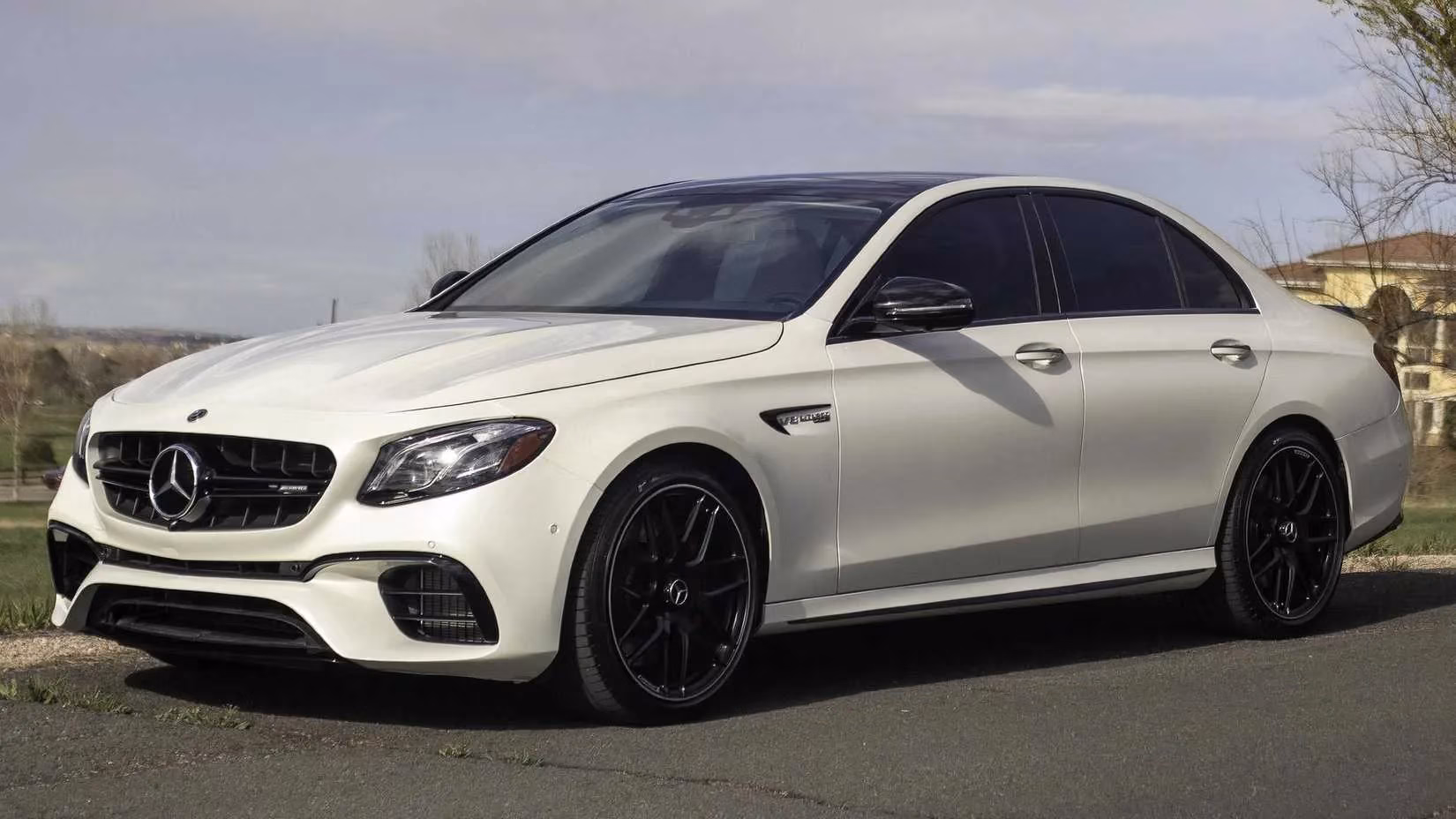 used-sports-sedans-that-beat-a-porsche-911-for-less-image-5