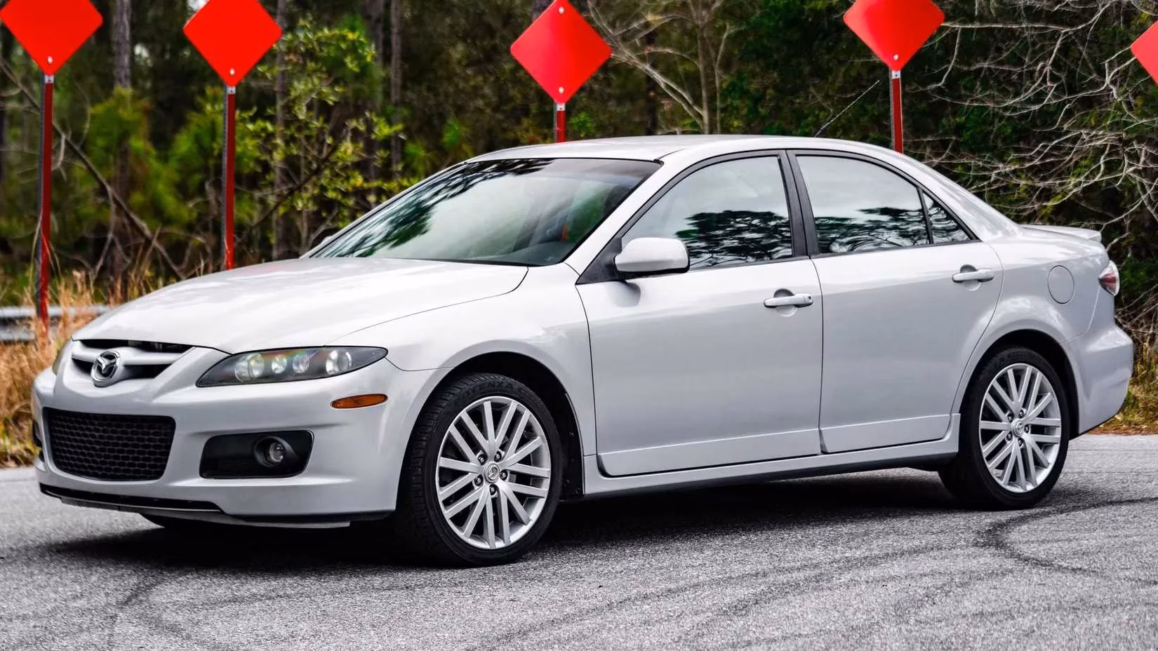10-sleeper-sedans-that-are-fast-reliable-and-cheap-to-maintain-in-2026-image-3