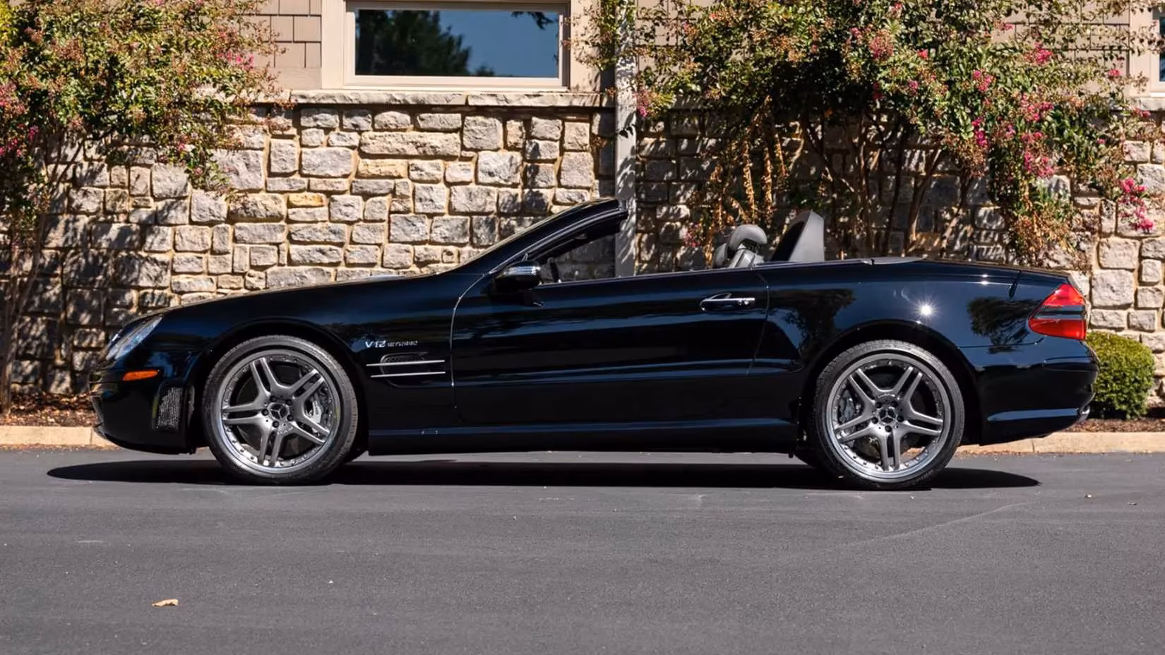 the-v12-amg-that-now-costs-less-than-a-pickup-truck-image-4